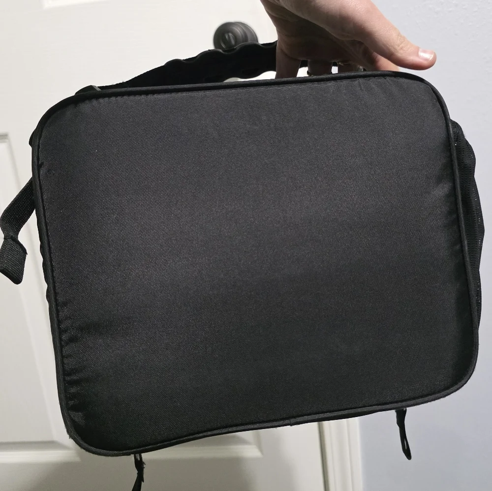 Under Armour x Thermos Black Lunch Bag - Picture 6 of 6